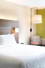 Hotel Holiday Inn Express & Suites Macon North photo 1