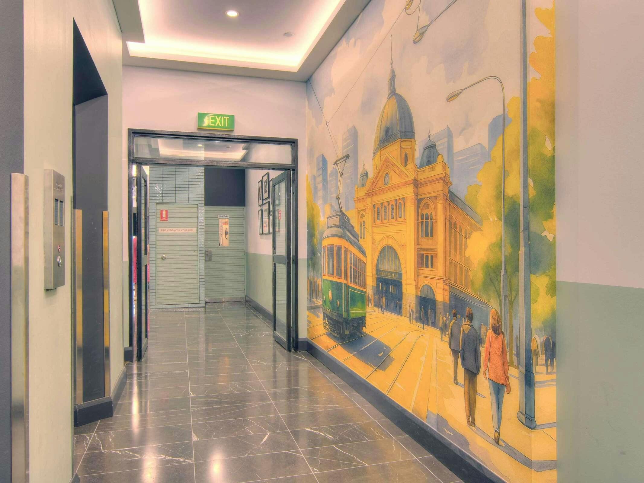 Hotel Ibis Styles Kingsgate photo 2