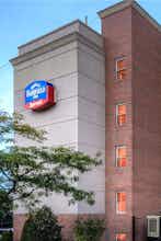 Hotel Fairfield Inn New York LaGuardia Airport-Flushing photo 1