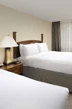 Hotel Holiday Inn Express & Suites North Brunswick photo 3