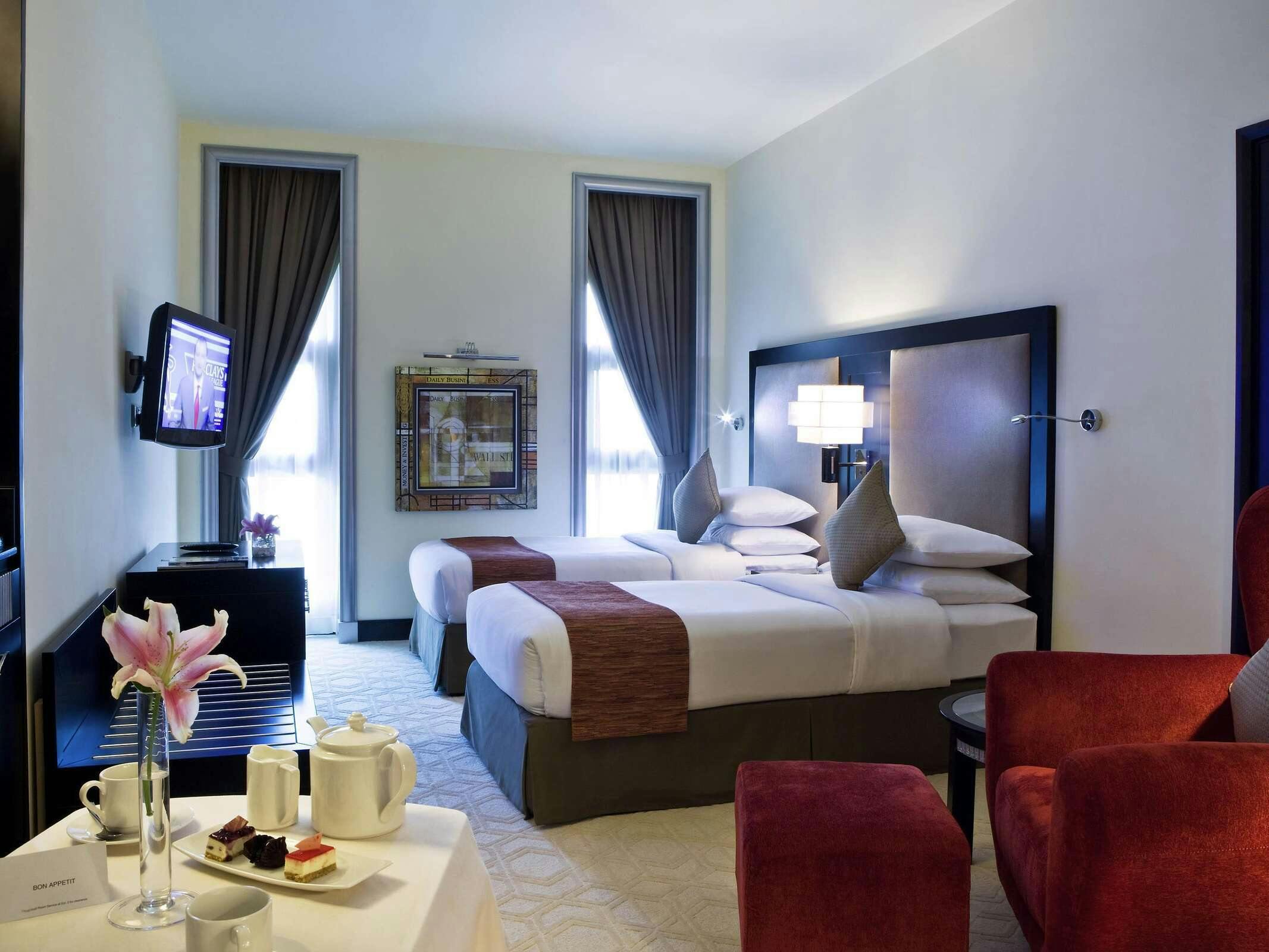 Hotel MERCURE GOLD HOTEL AL MINA RD photo 1