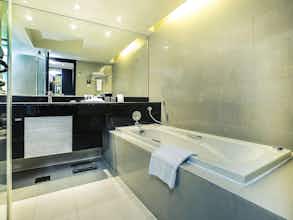 Hotel MERCURE GOLD HOTEL AL MINA RD photo 5