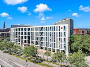 Hotel Ibis Hamburg City photo 1