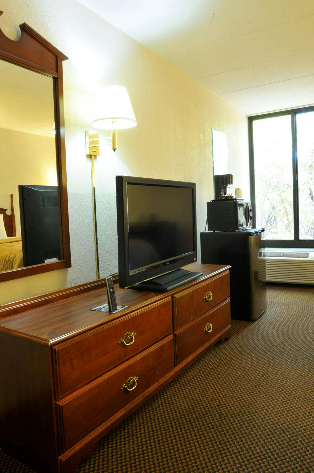 Hotel Comfort Inn NE photo 3