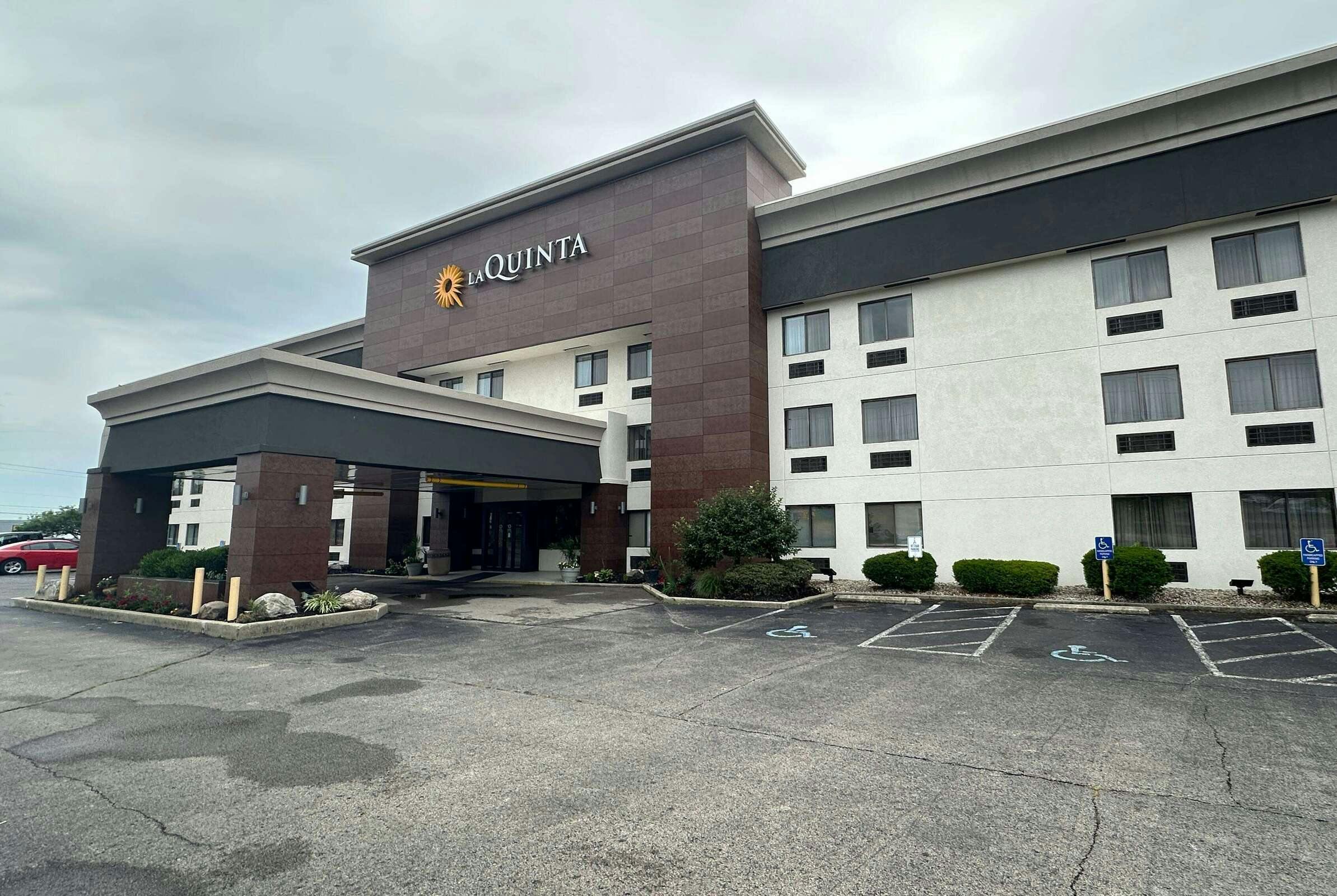 LQ by Wyndham Cincinnati North