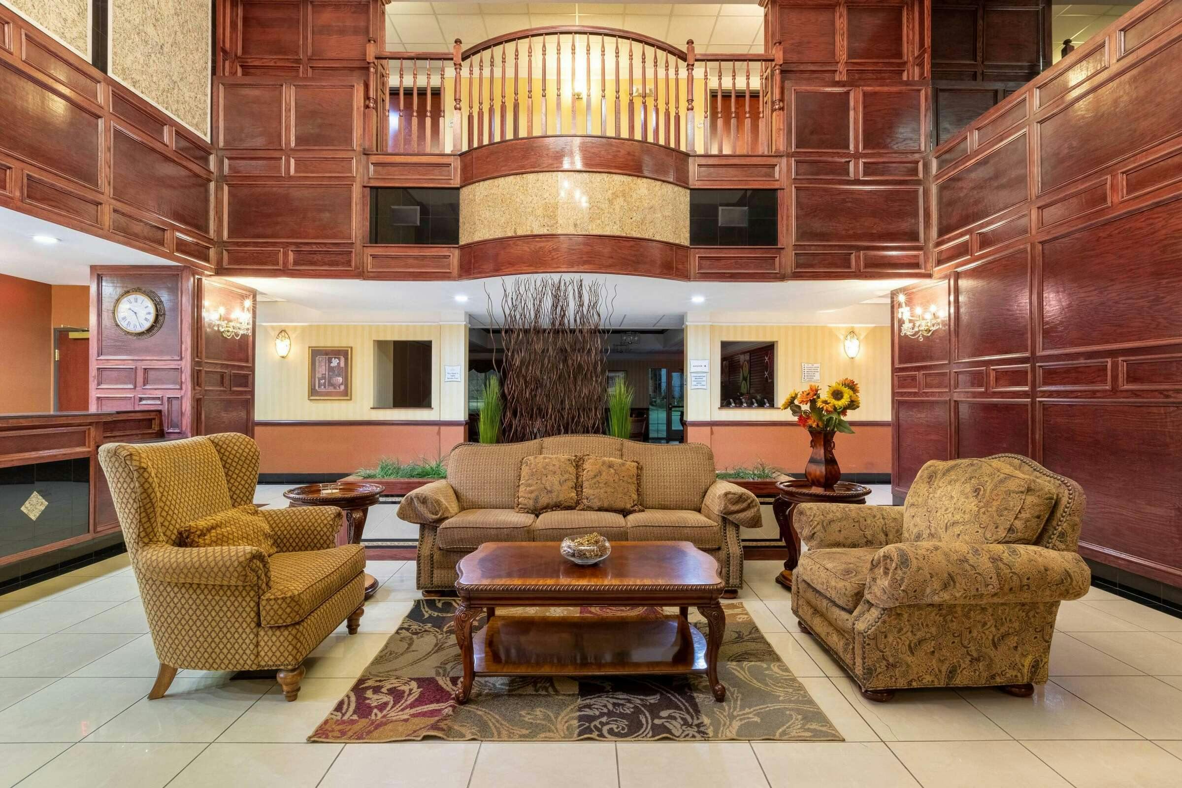 Hotel La Quinta Inn Ste Dodge City photo 3