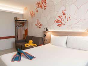 Hotel Ibis Styles Barcelona City Bogatell photo 3