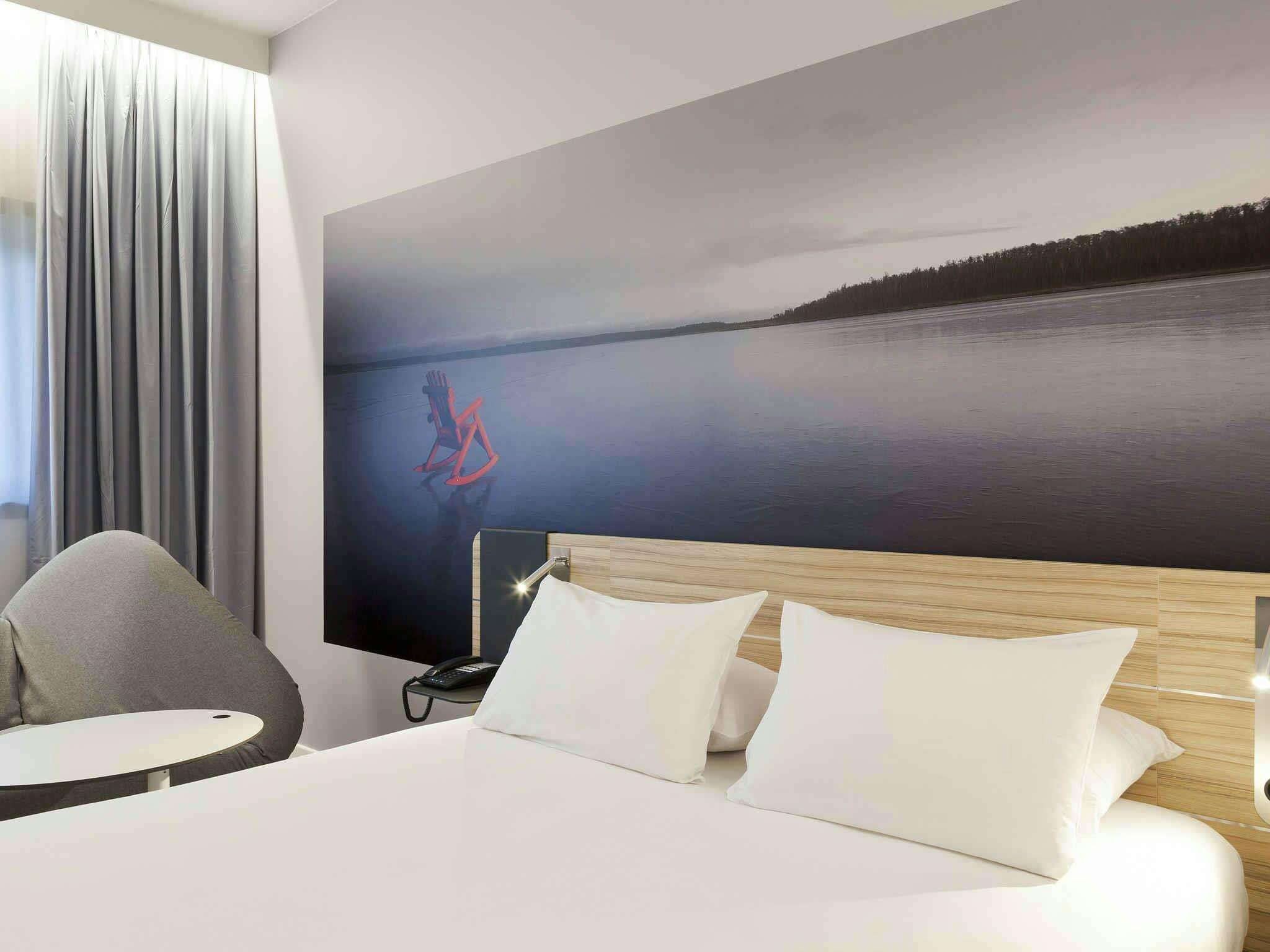 Hotel Novotel Tours Centre Gare photo 5