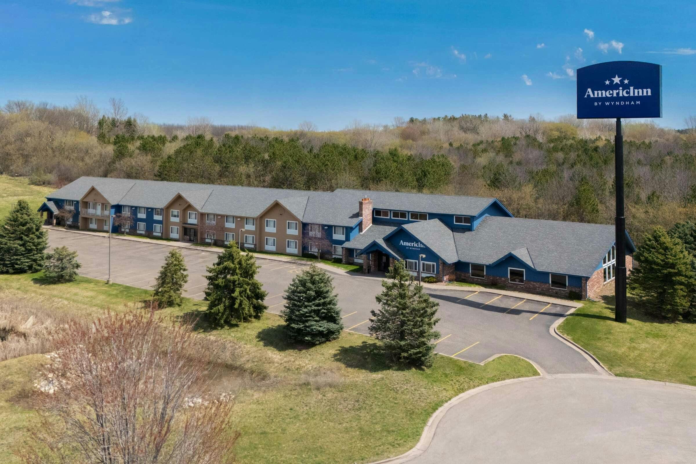 AmericInn Baldwin