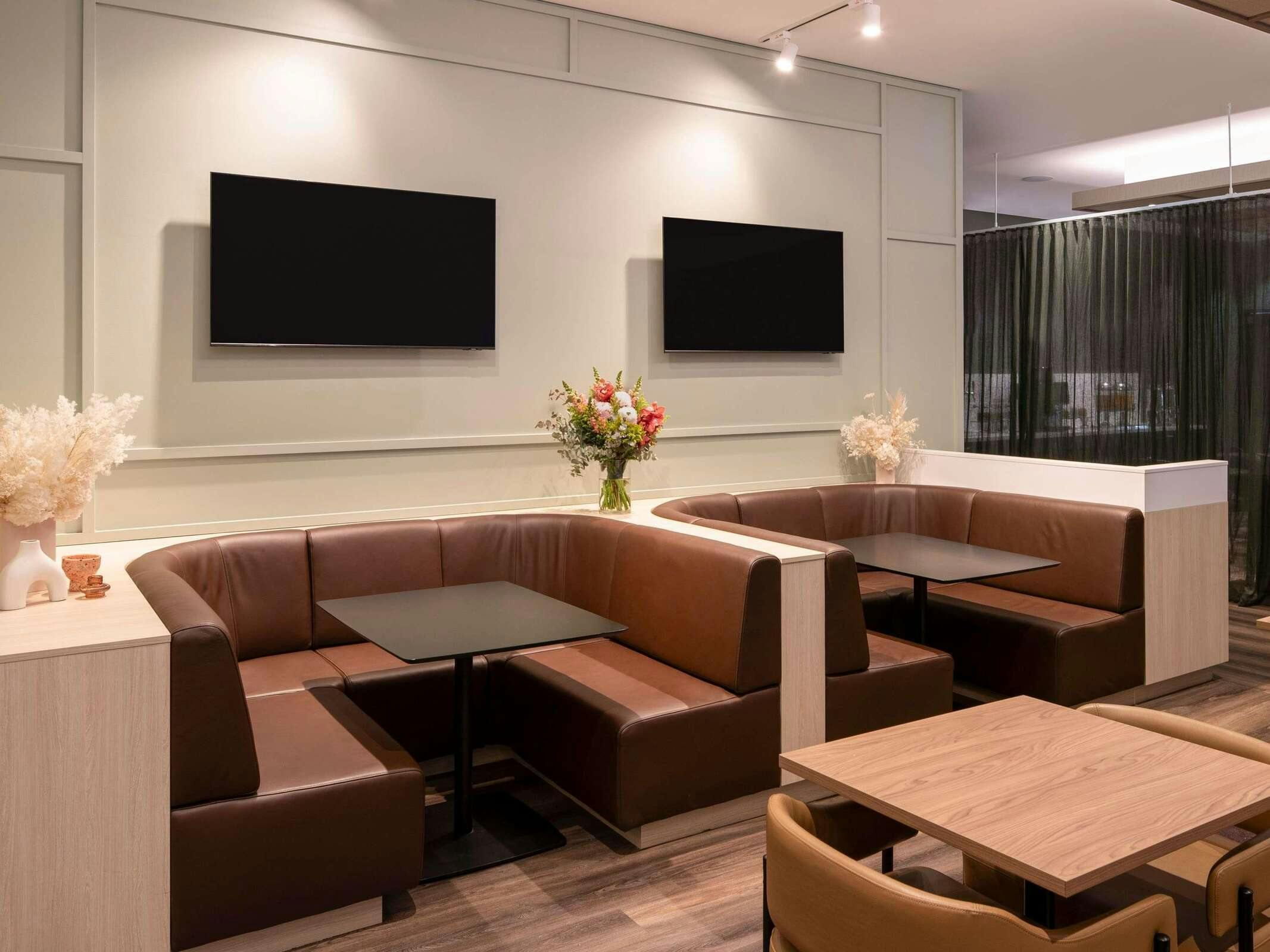 Hotel Mercure Melbourne Southbank photo 2