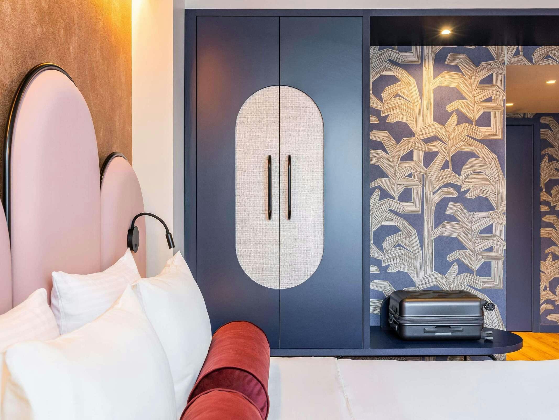 Hotel Hotel Des Colonies Brussels By Mercure photo 3