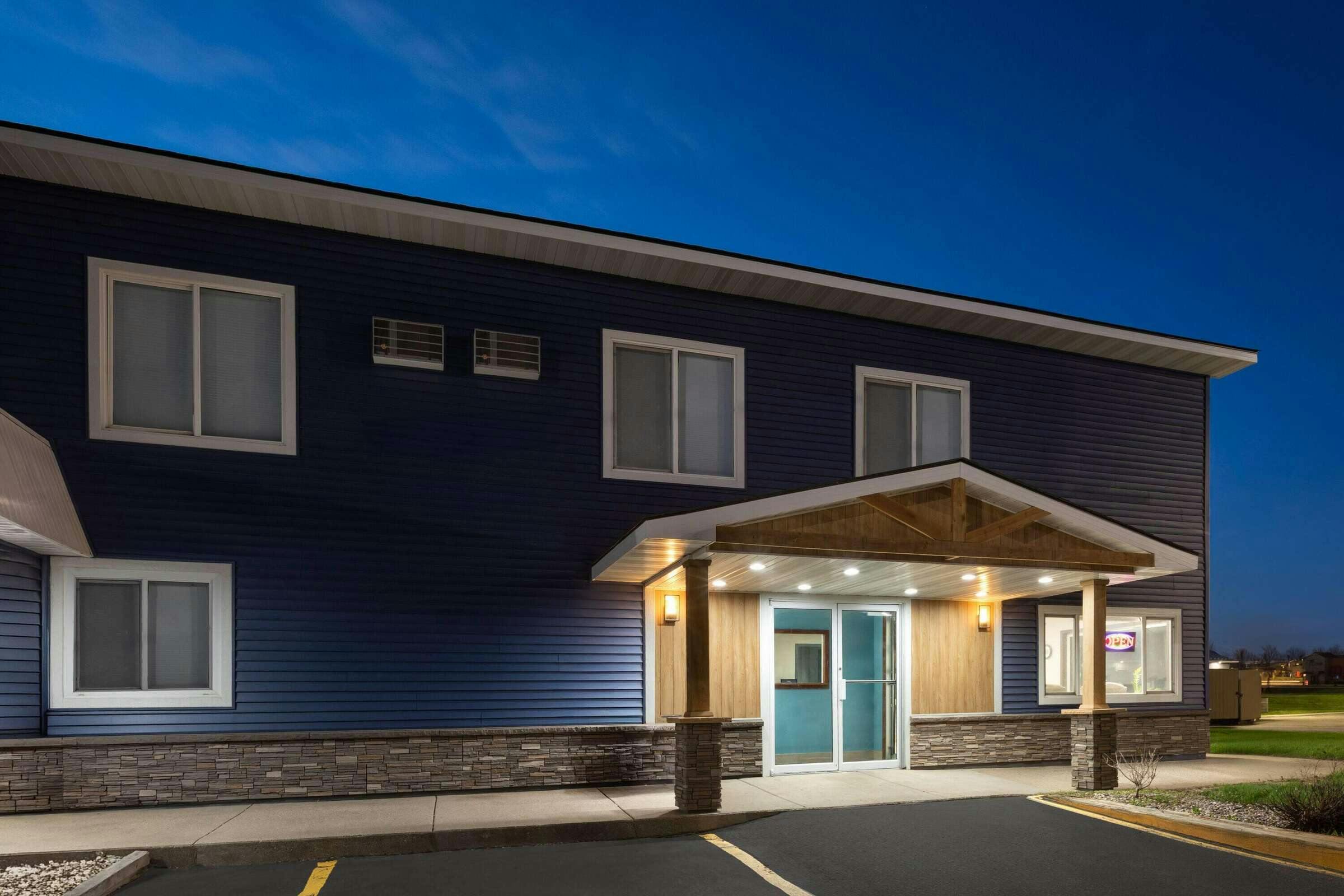 Days Inn Fergus Falls