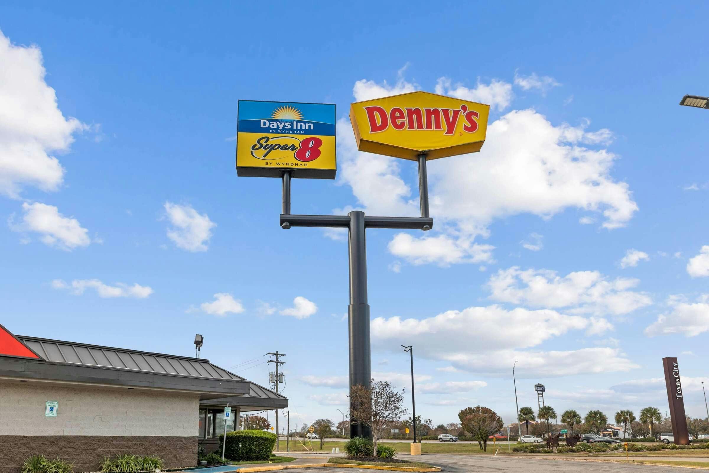 Hotel Days Inn Stes Texas City photo 3