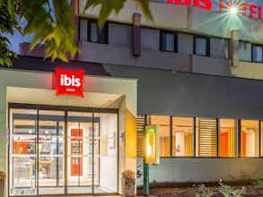 Hotel Ibis Rennes Cesson photo 2