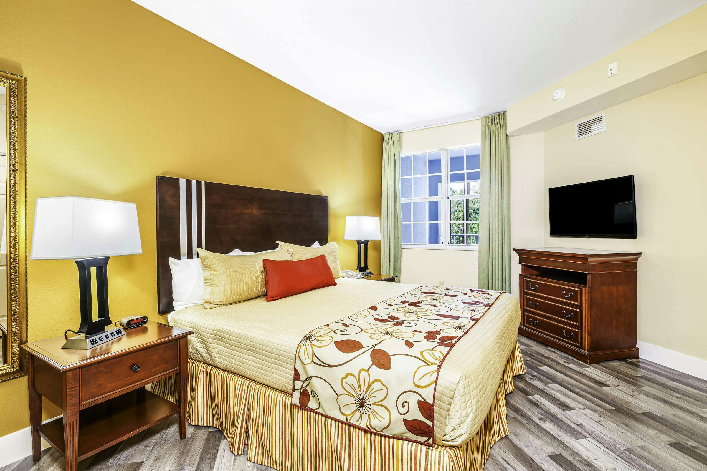 Hotel Mizner Place at Weston Town Center photo 2