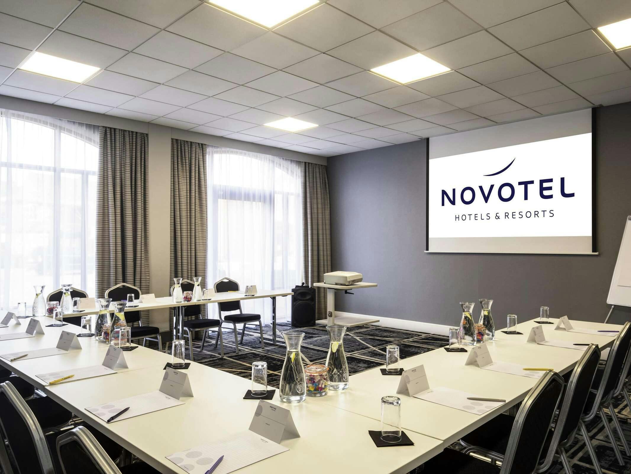 Hotel Novotel Ipswich Centre photo 1