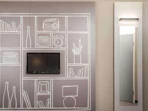 Hotel Ibis Hamburg Alster Centrum photo 3