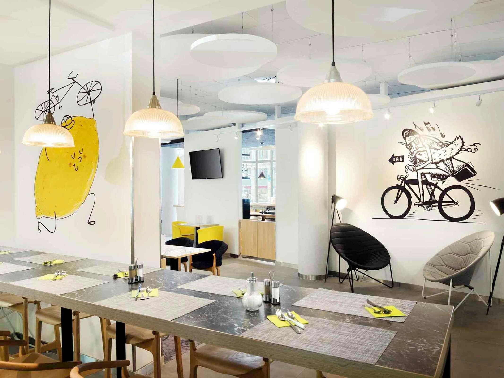 Hotel Ibis Styles Budapest City photo 2