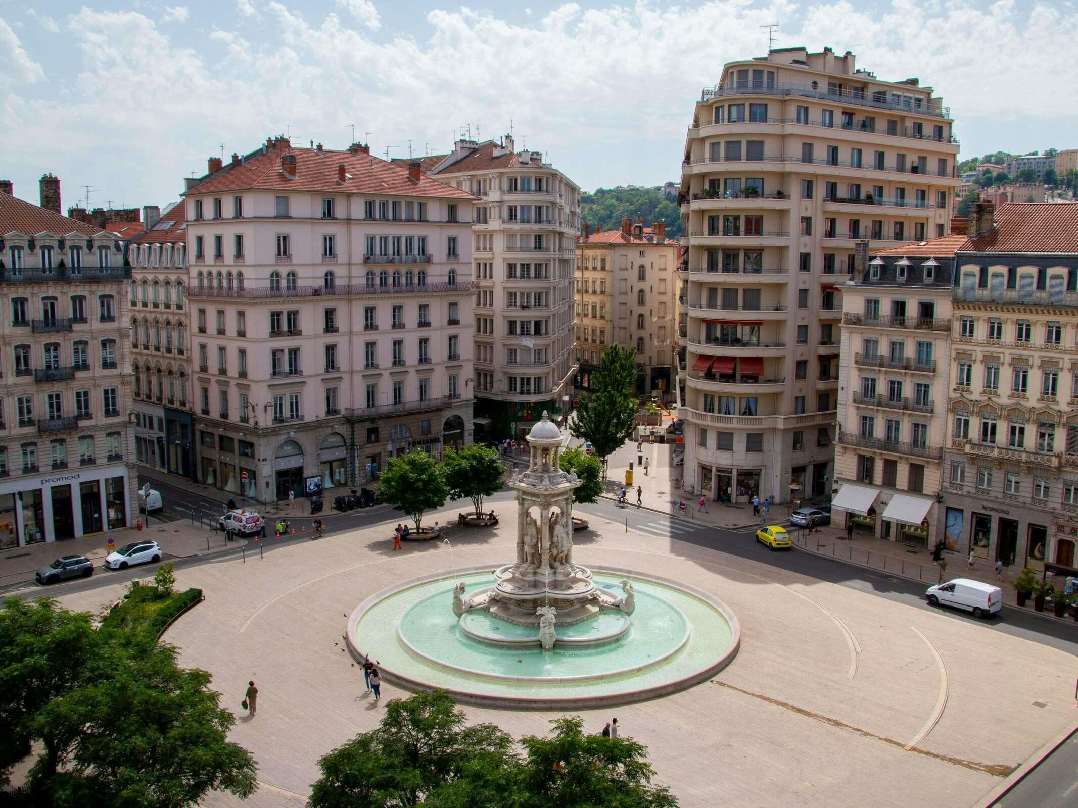 Hotel Hôtel Mercure Lyon Centre Beaux Arts photo 3