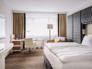 Hotel Pullman Berlin Schweizerhof photo 2