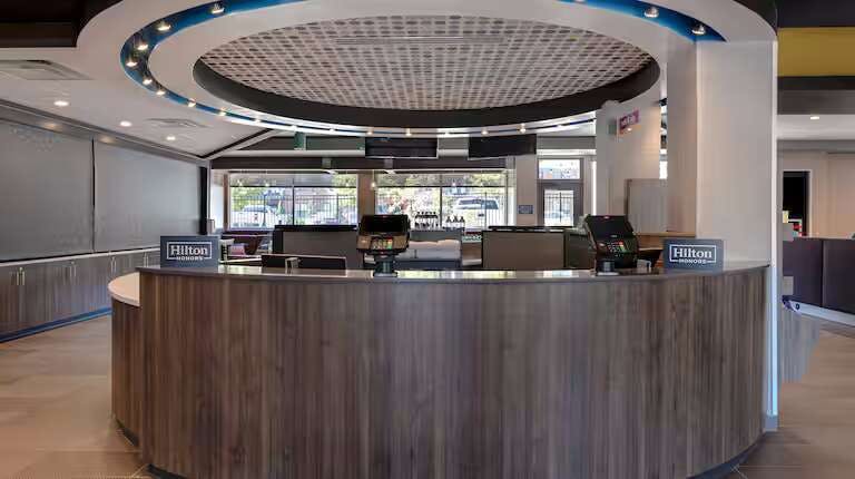 Hotel Tru By Hilton Atlanta Galleria Ballpark photo 5