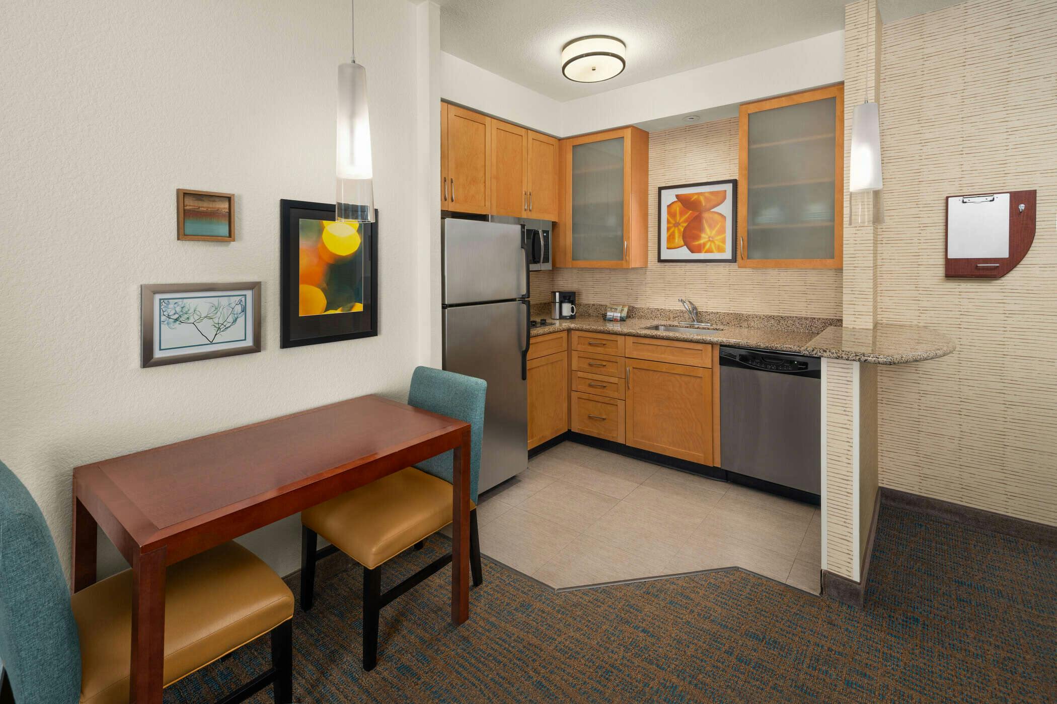 Hotel Residence Inn Portland Airport at Cascade Station photo 1