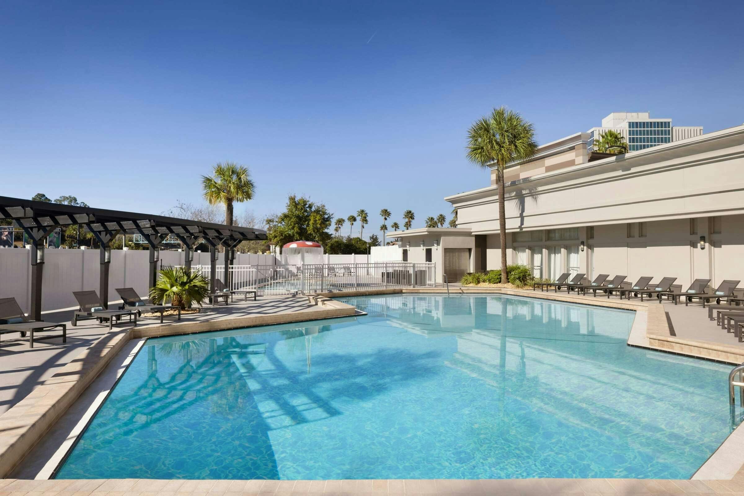 Hotel Courtyard by Marriott across Universal Orlando photo 1