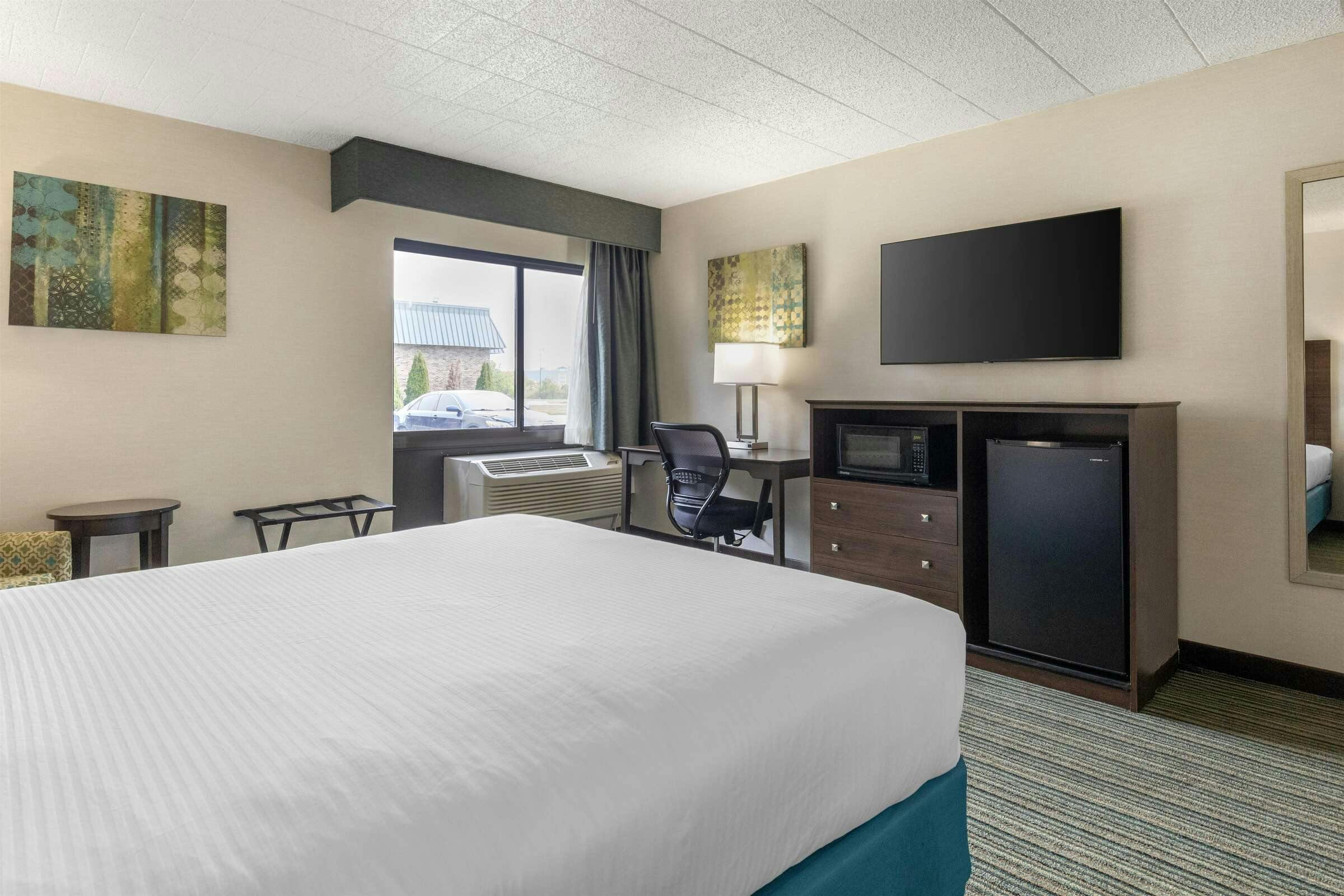 Hotel Best Western Woodhaven Inn photo 1