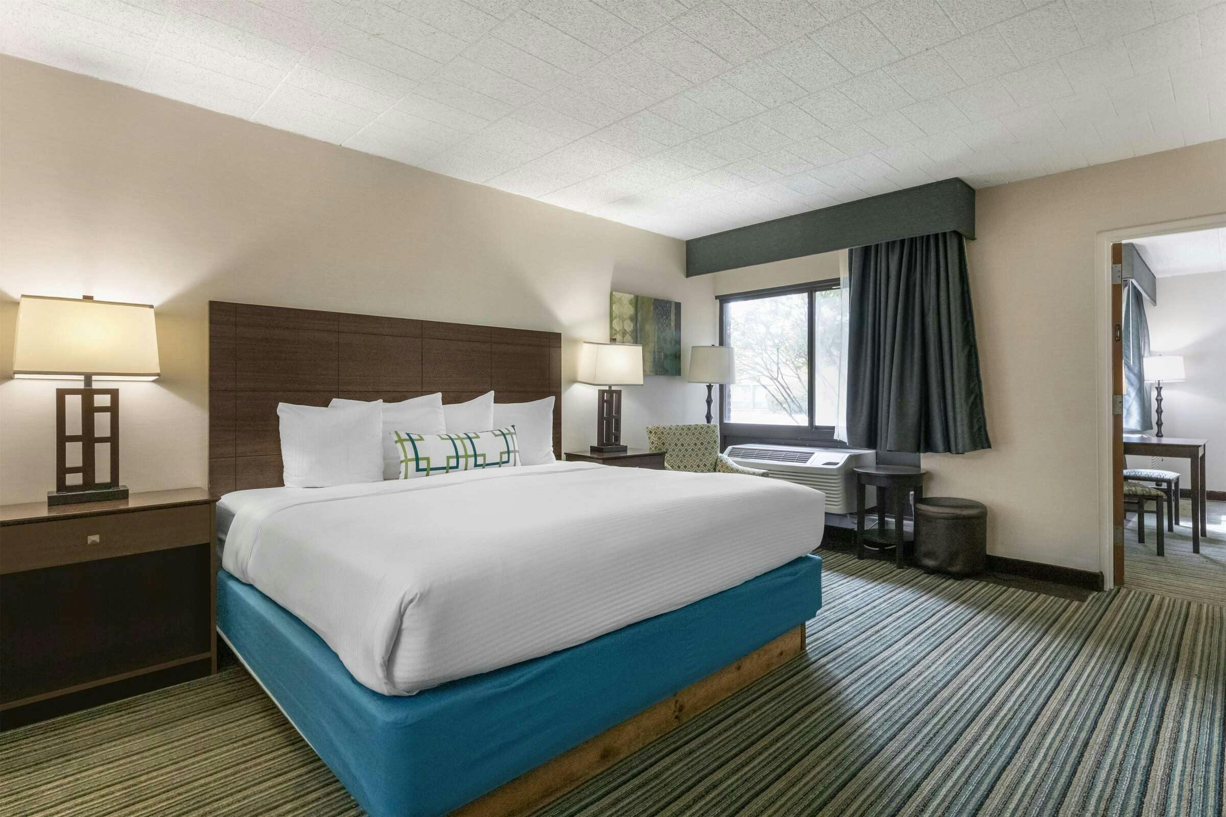 Hotel Best Western Woodhaven Inn photo 4