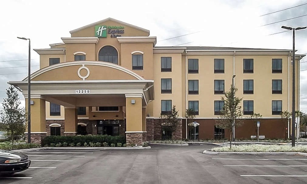 Holiday Inn Express Hotel & Suites Orlando East