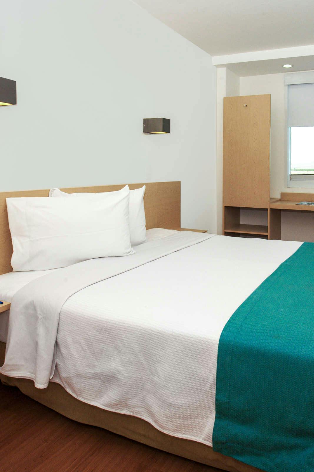 Hotel One Saltillo Derramadero photo 2