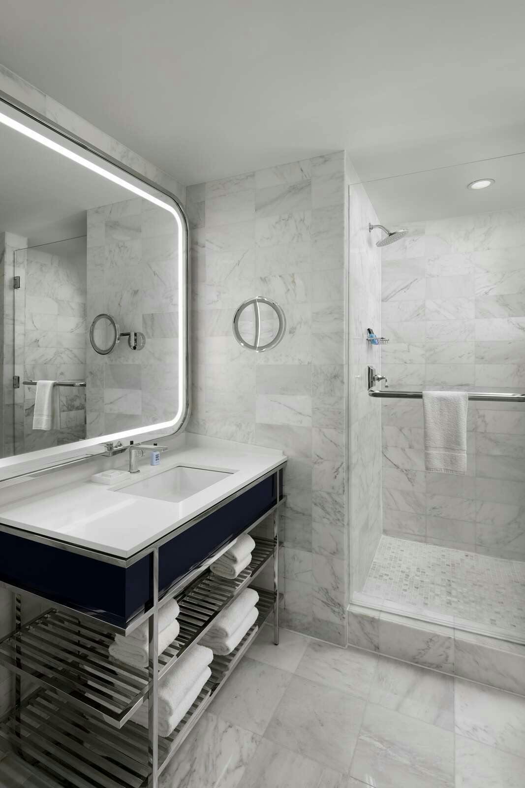 Hotel Fontainebleau Miami Beach photo 3