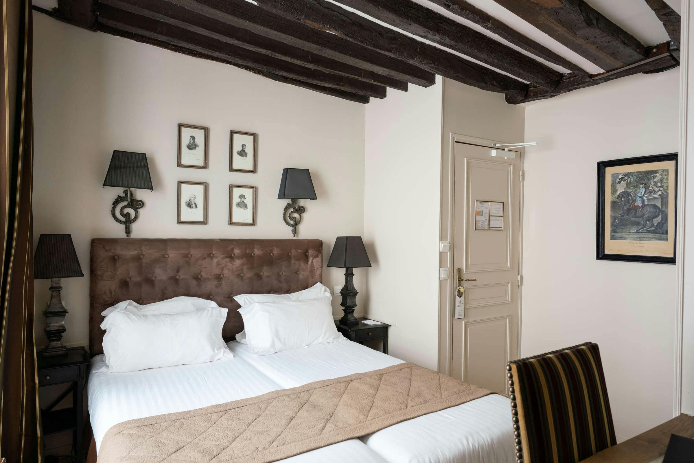 Hotel Hotel Saint Louis Marais photo 5