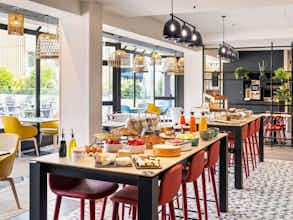 Hotel Novotel Rennes Alma photo 2