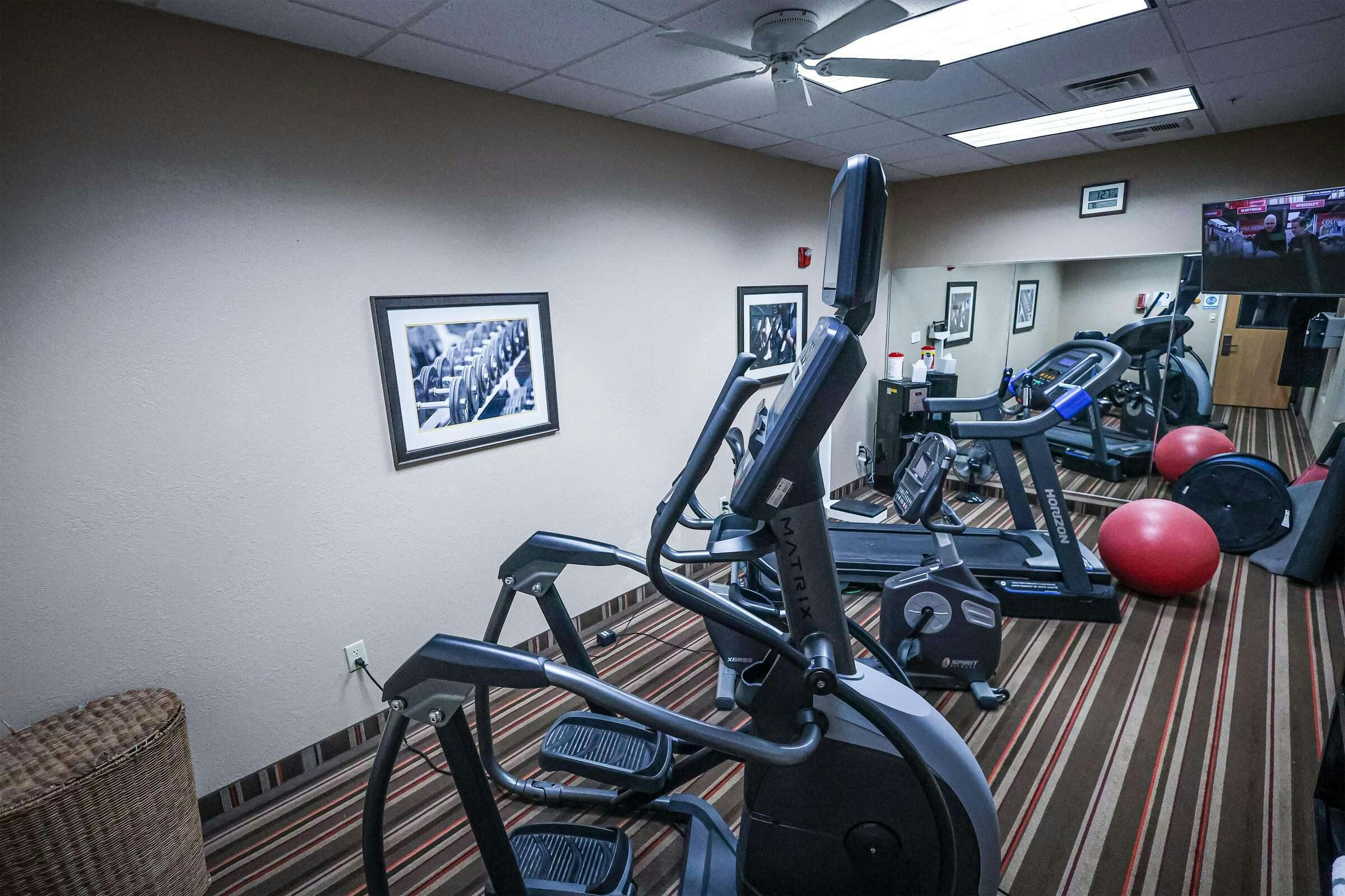Hotel Sure Stay By Best Western Lexington photo 1