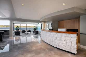 Hotel Anchor Inn & Suites, Bw Signature Collection photo 2
