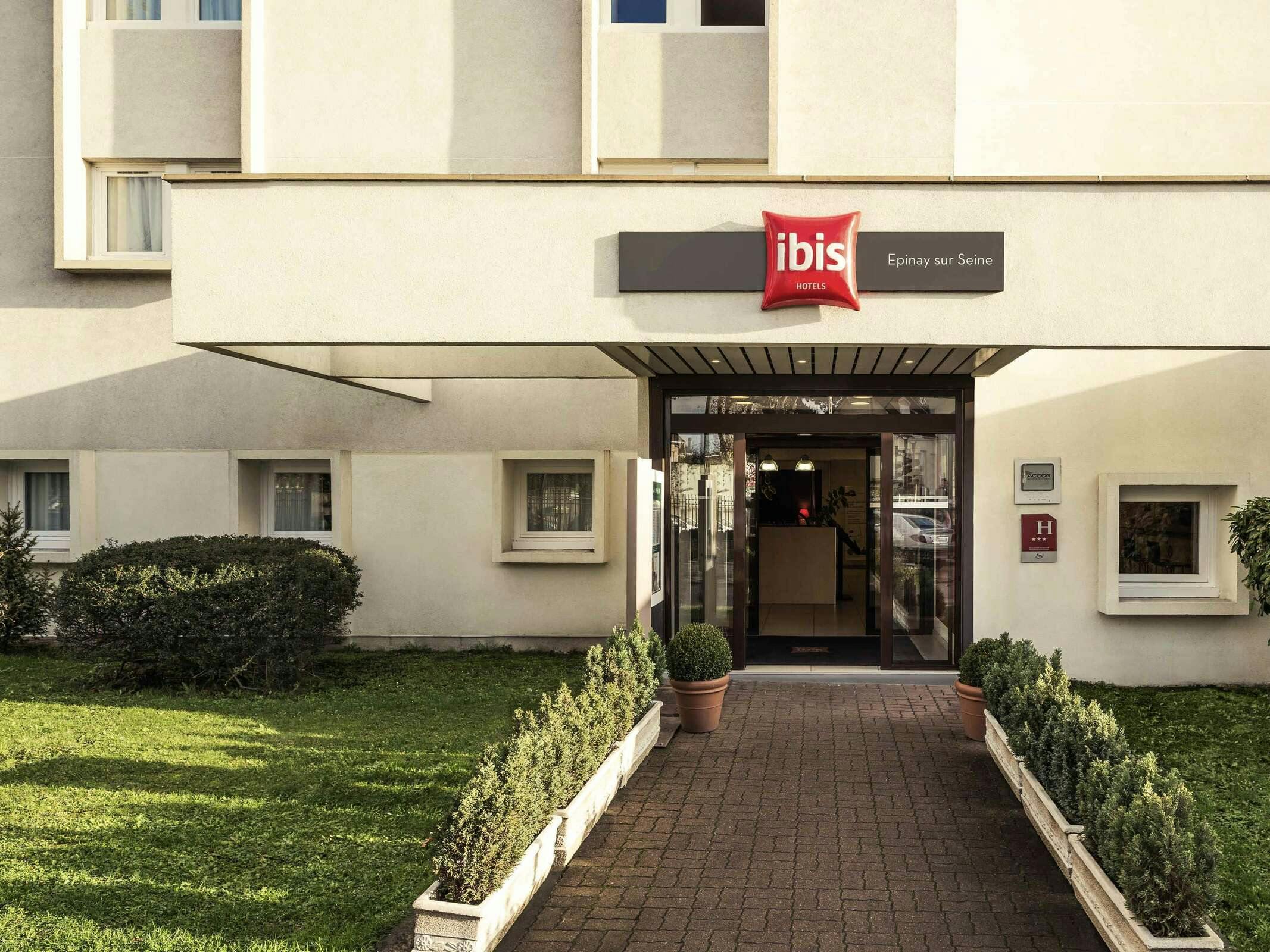 Hotel Ibis Epinay Sur Seine Gennevilliers photo 3