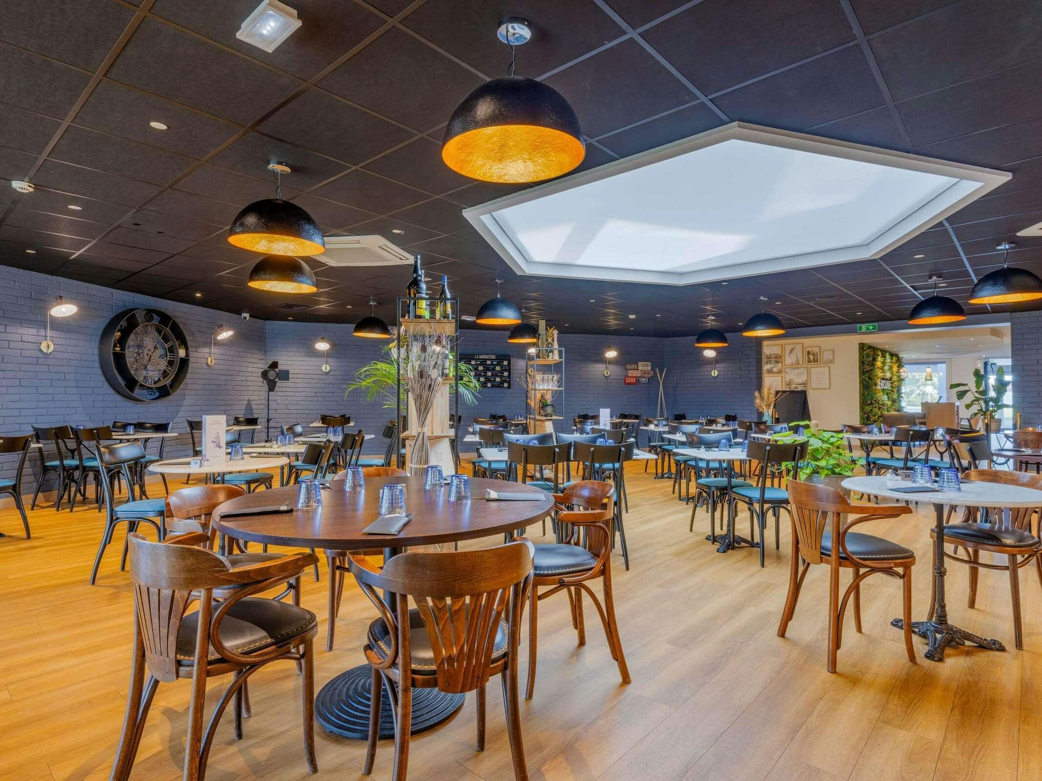 Hotel Mercure Lyon Est Villefontaine photo 5
