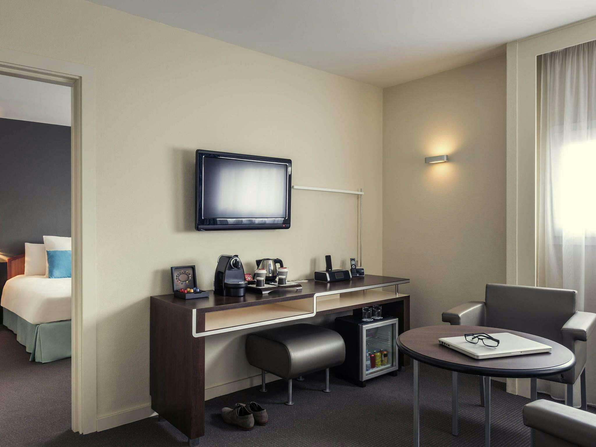 Hotel Hôtel Mercure Rennes Centre Gare photo 4