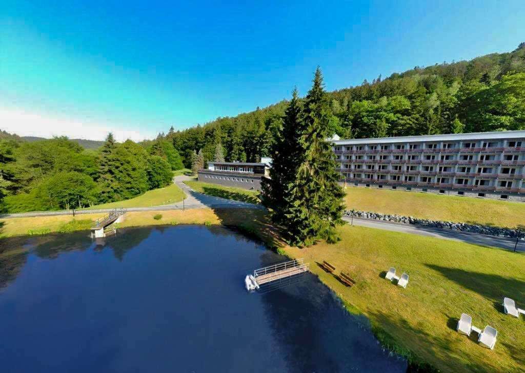 Sunday Schwarzbachtal Hideaway Resort