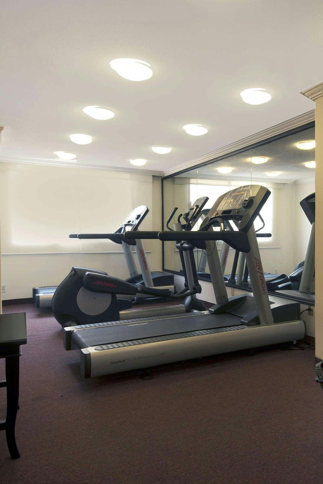 Hotel Fiesta Inn Toluca Centro photo 4