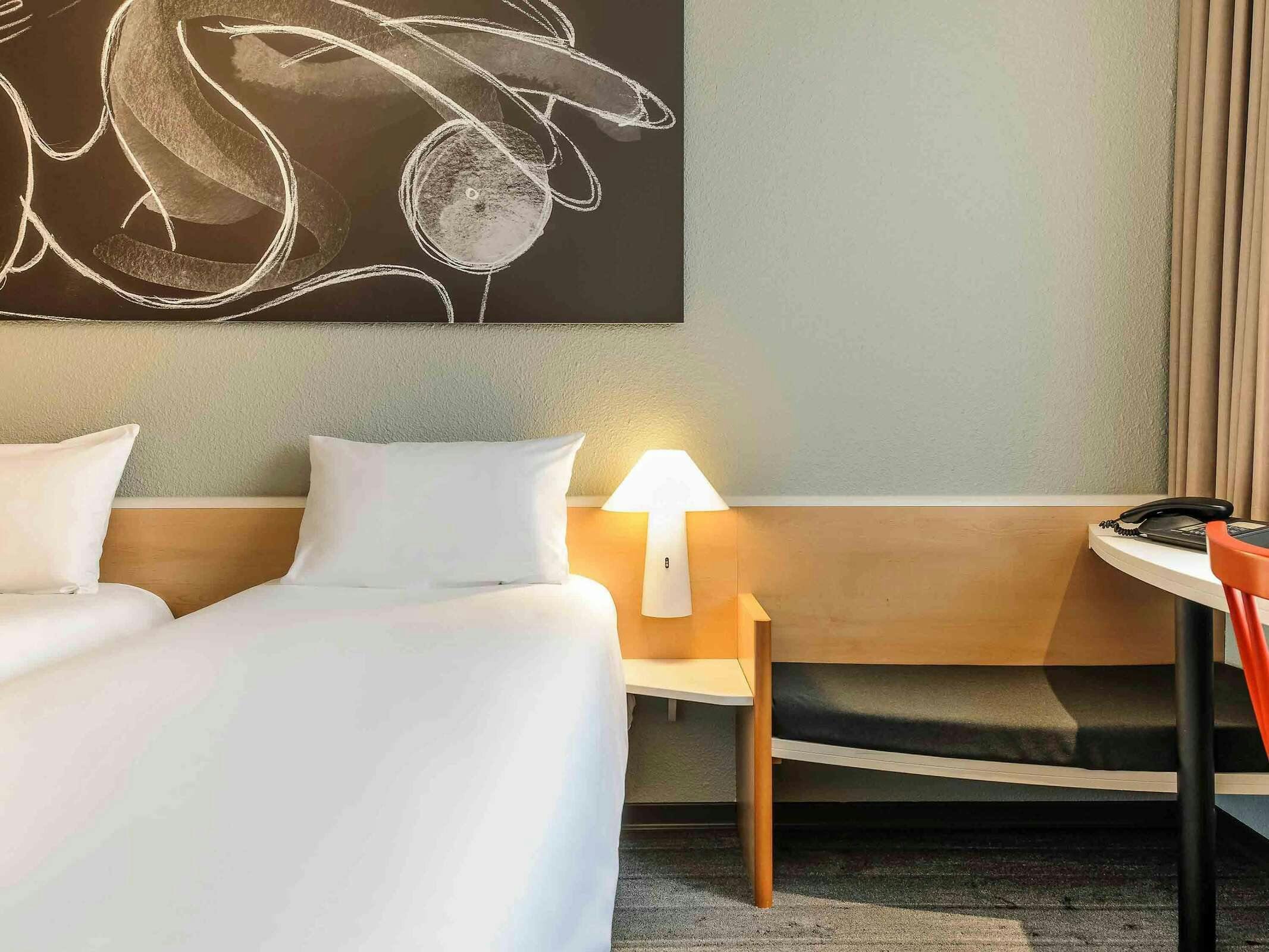 Hotel Ibis Hannover City photo 4