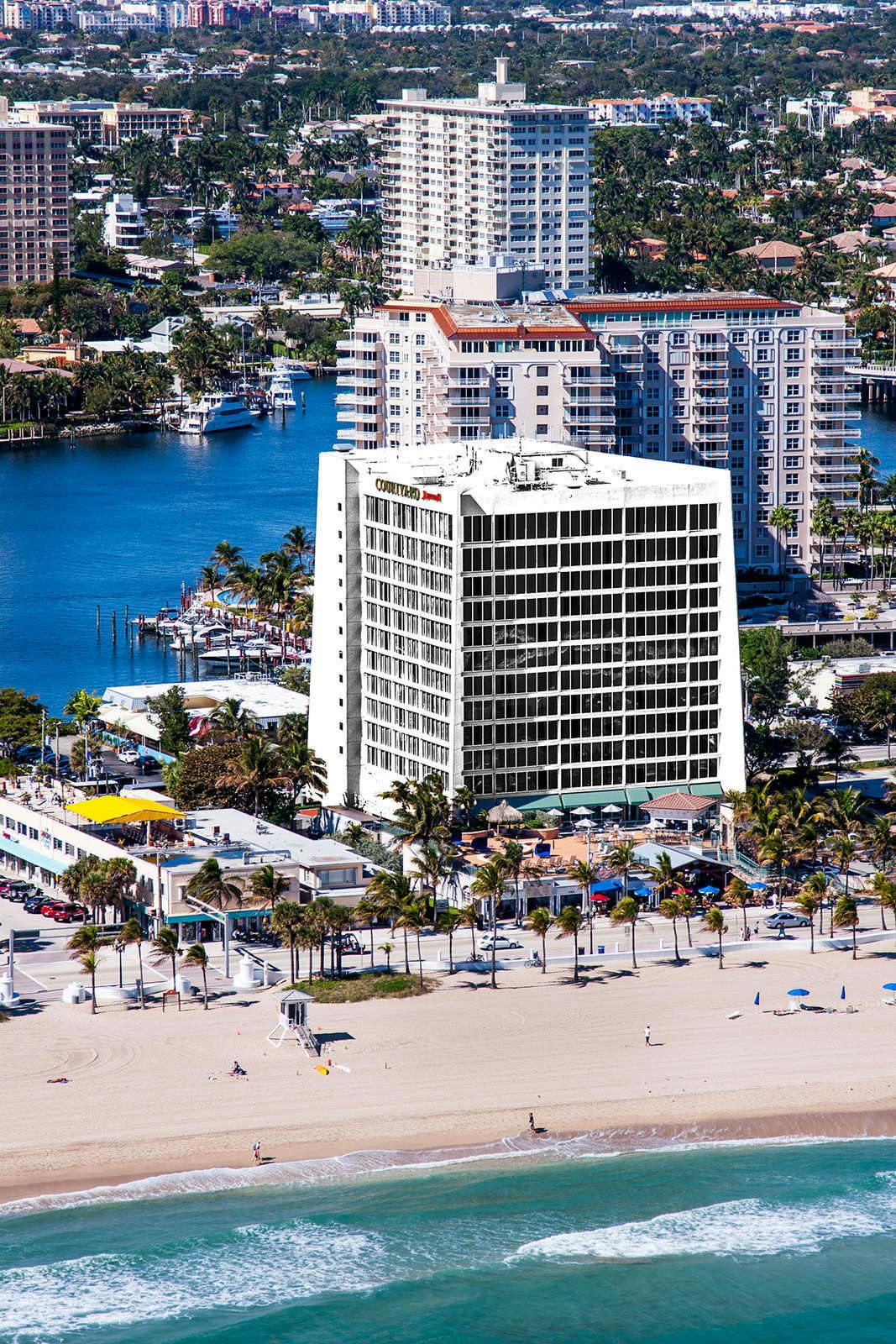 Hotel Courtyard by Marriott Oceanside Fort Lauderdale Beach photo 2
