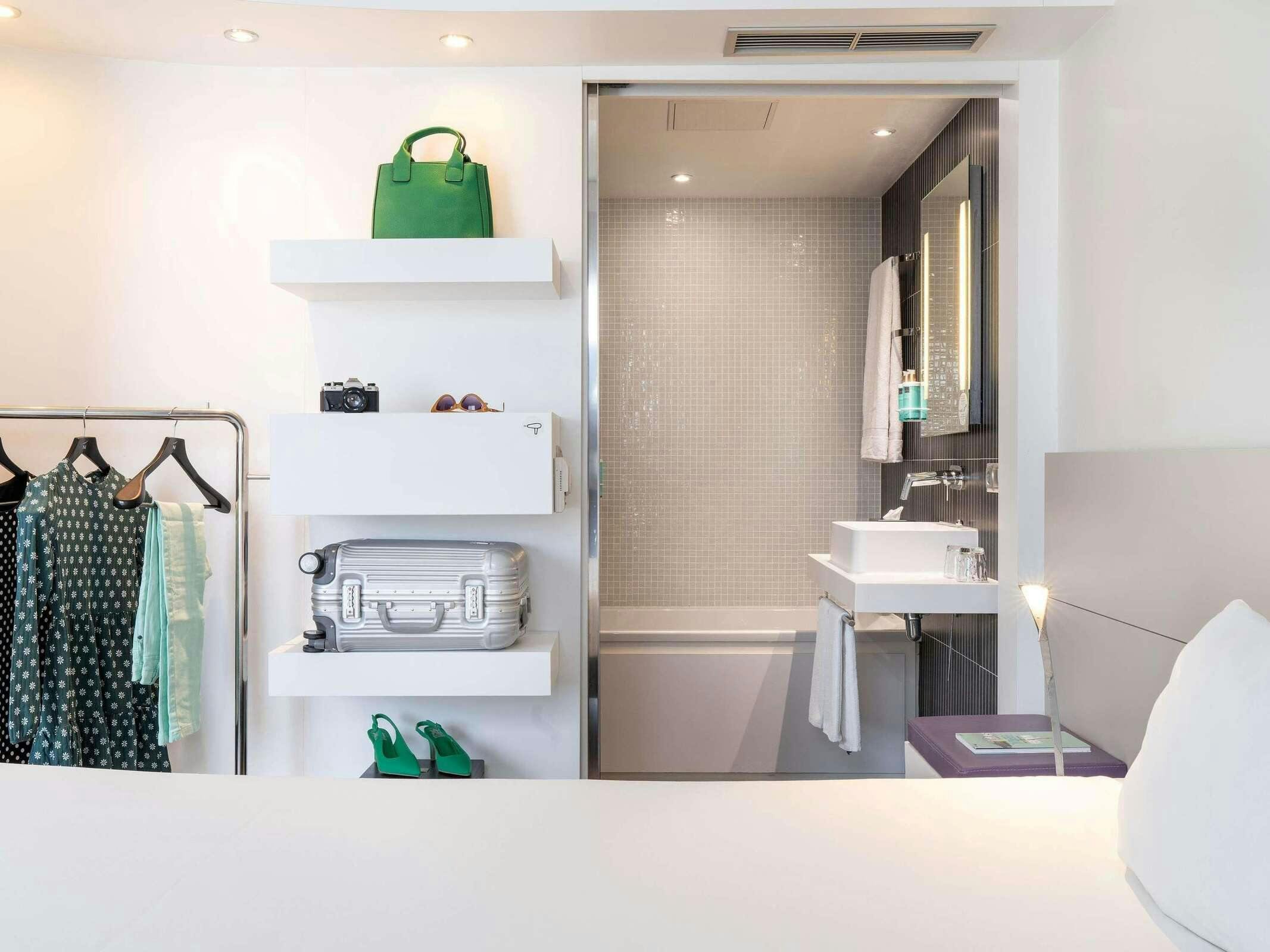 Hotel Novotel Suites Malaga Centro photo 1