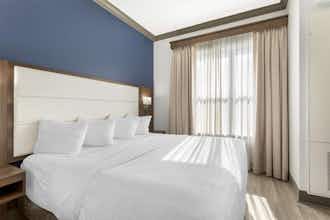 Hotel Best Western Plus First Coast Inn & Suites photo 4