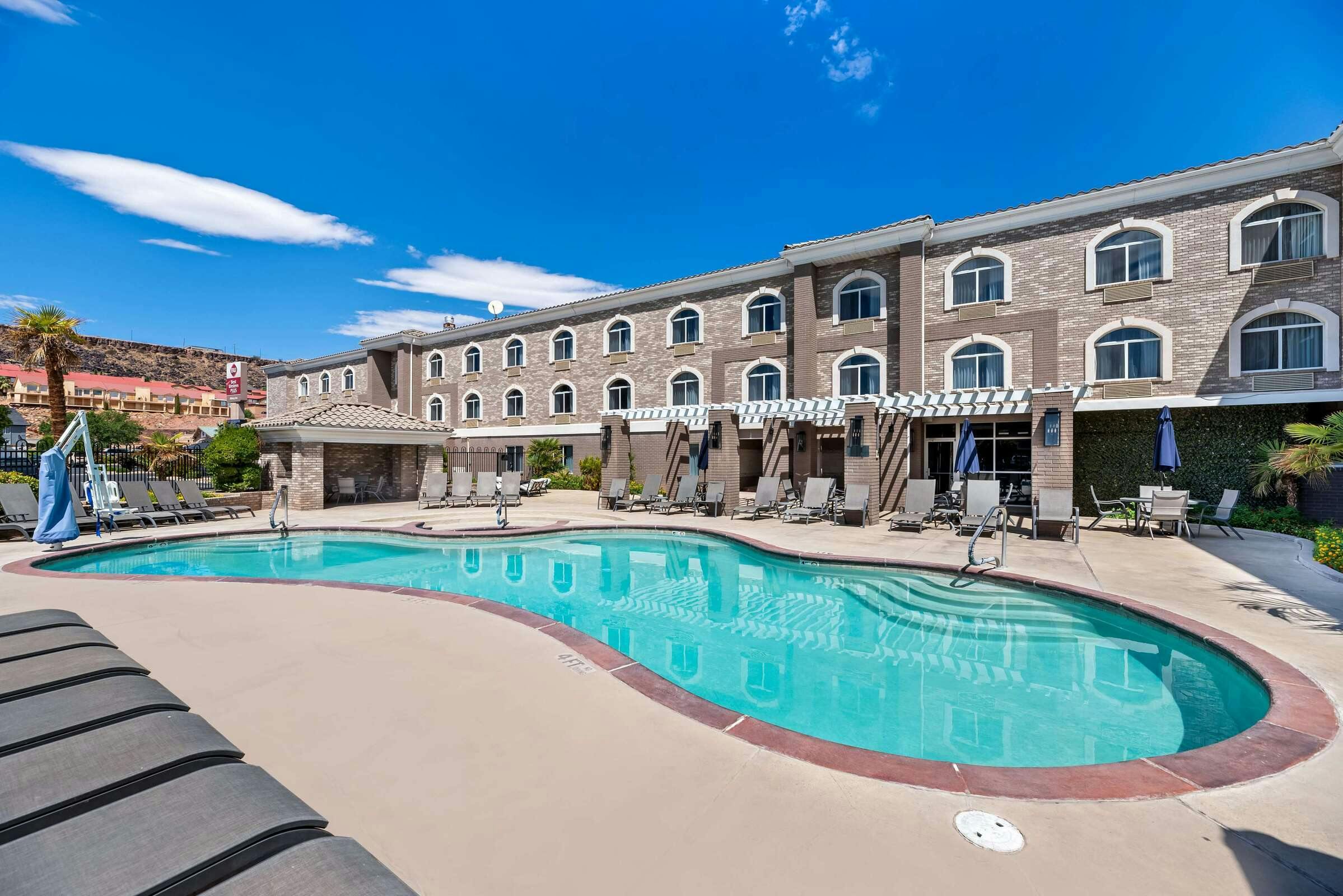 Hotel Best Western Plus Abbey Inn photo 2