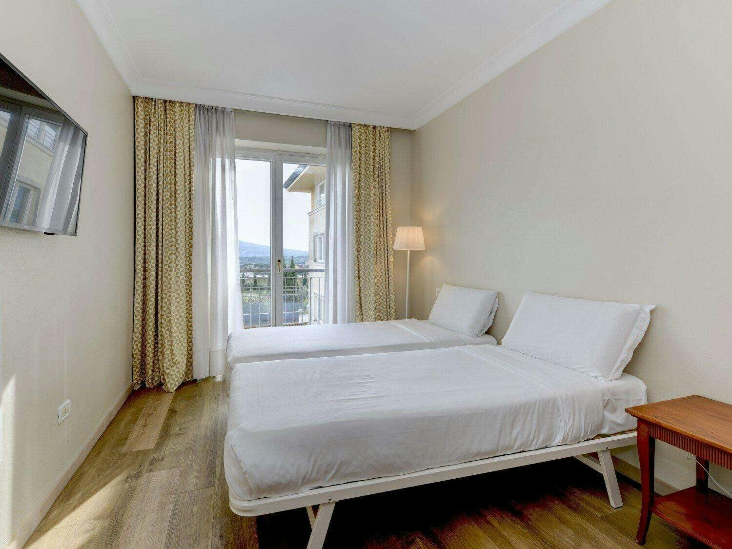 Hotel B&B HOTEL Affi Lago di Garda photo 3