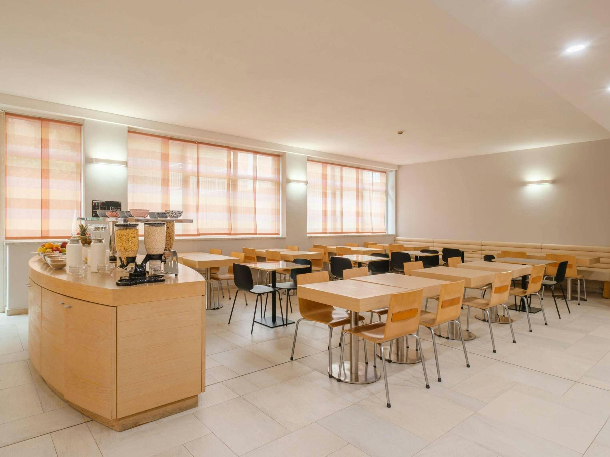 Hotel B&B HOTEL Reggio Emilia Remilia photo 4