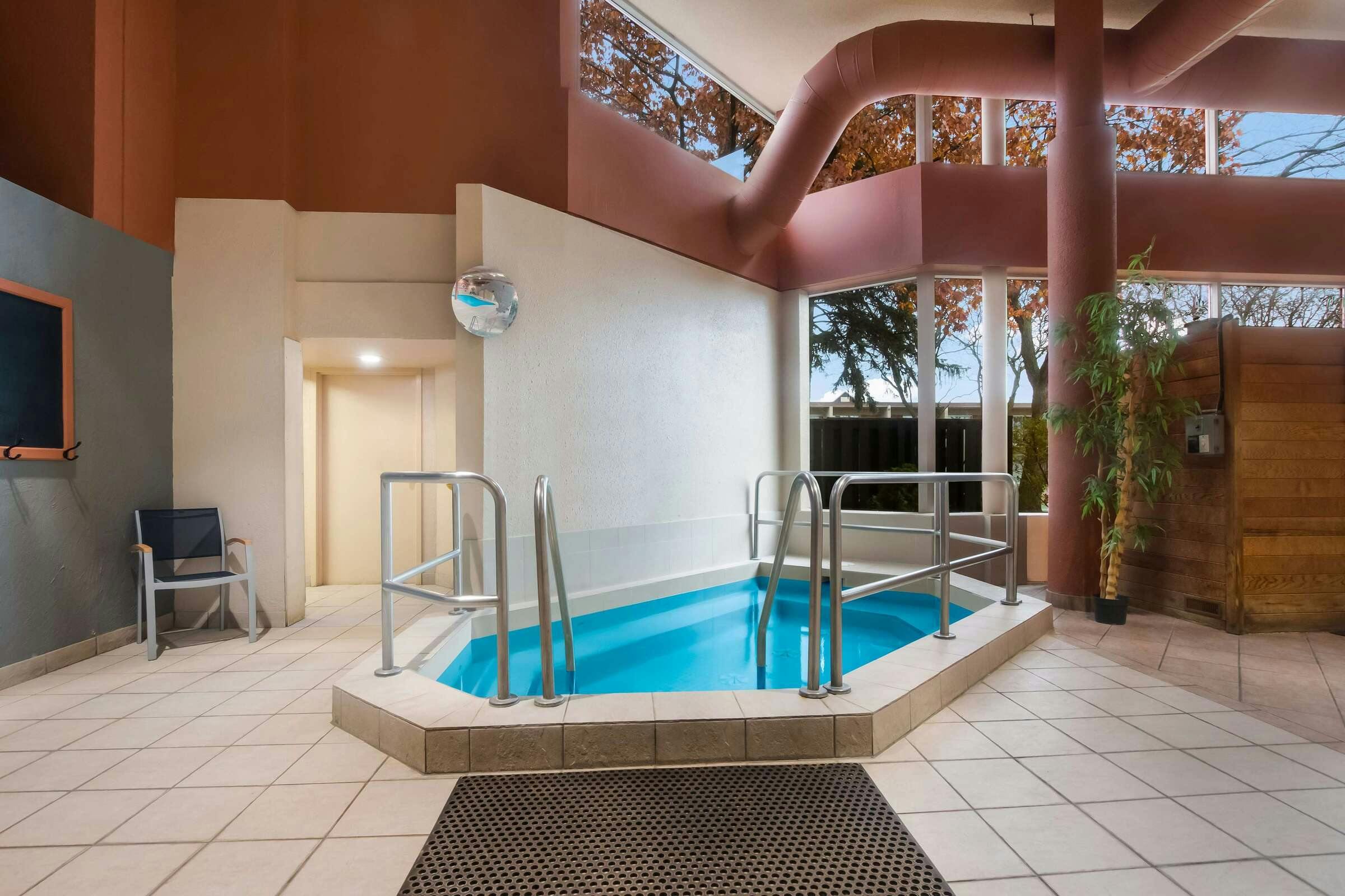 Hotel Best Western St. Catharines Hotel & Conference Centre photo 2