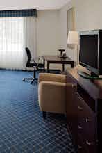 Hotel Boxboro Regency Hotel & Conference Center photo 3